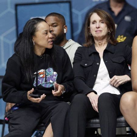 dawn staley's girlfriend|dawn staley girlfriend lisa boyer wife.